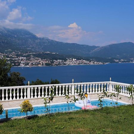 Mountain Bay Views Apartments Njivice Luaran gambar