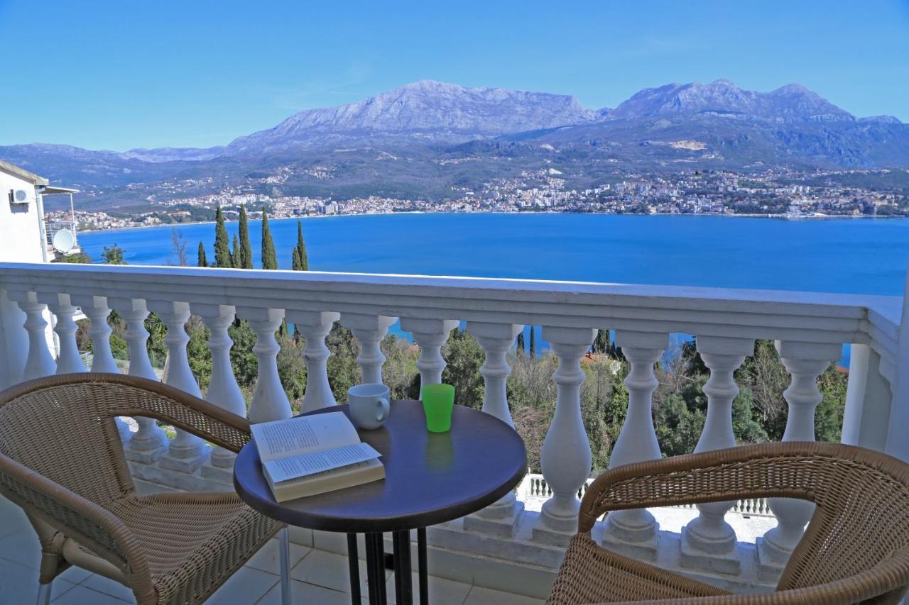 Mountain Bay Views Apartments Njivice Luaran gambar