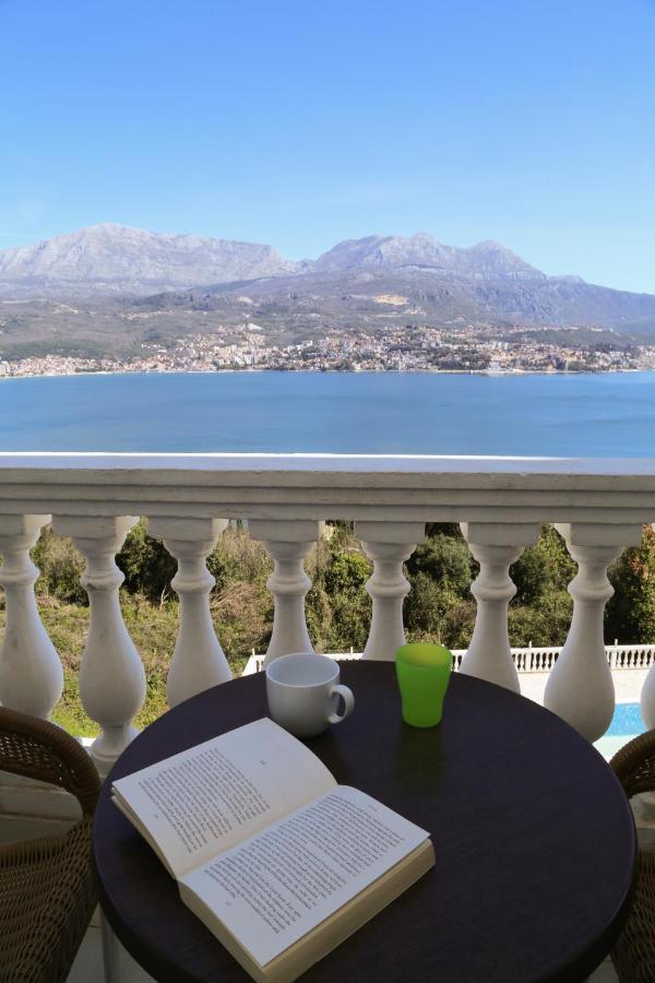 Mountain Bay Views Apartments Njivice Luaran gambar