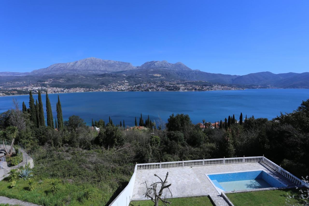 Mountain Bay Views Apartments Njivice Luaran gambar