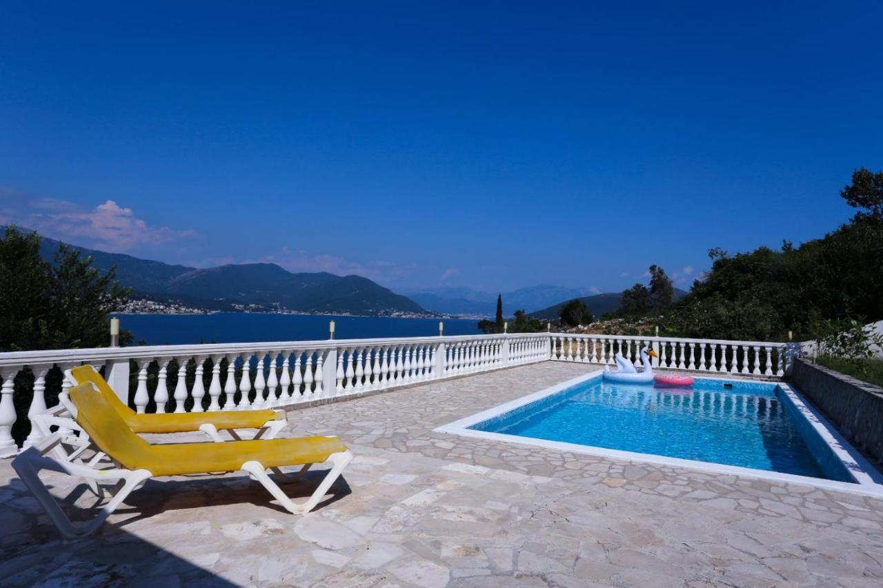 Mountain Bay Views Apartments Njivice Luaran gambar